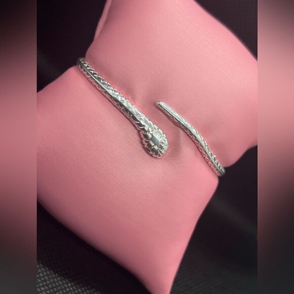 Silver Serpente Snake Bracelet-Bold and Elegant - Picture 12 of 13